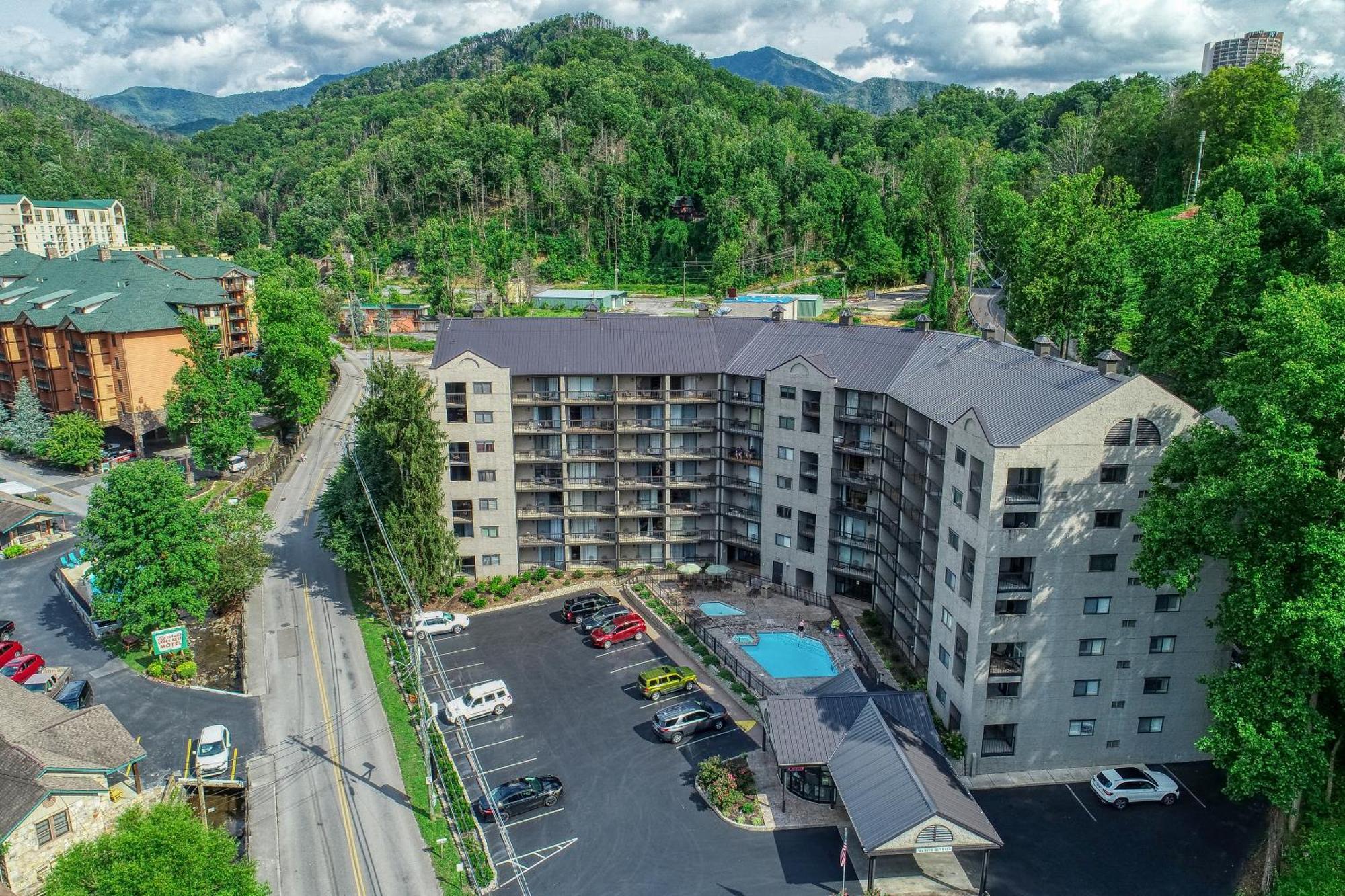 Corner Unit Balcony Free Tix Location Gatlinburg Exterior photo
