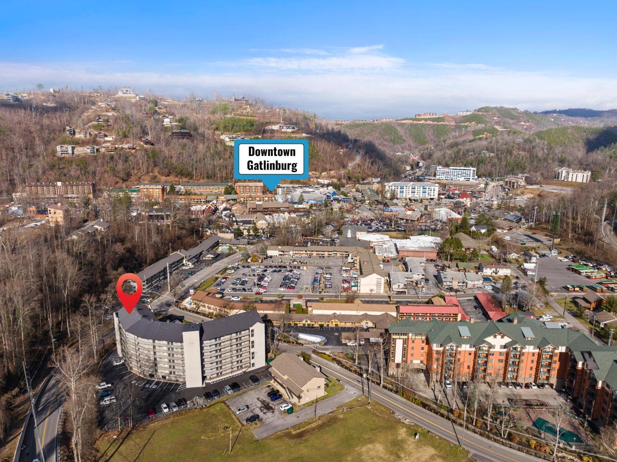Corner Unit Balcony Free Tix Location Gatlinburg Exterior photo